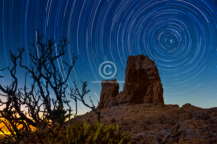 Star Trail and Roque Nublo